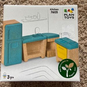 Plan Toys Kitchen 7605 NWT